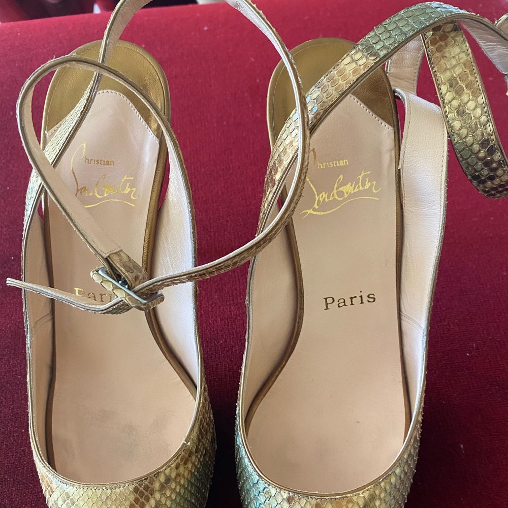 Christian Louboutin heels snake skin size 39